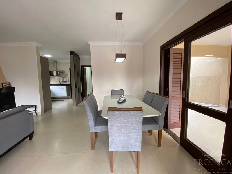Casa em Atlatida Sul a uma quadra do mar.: 9ª foto da galeria de imagens do imóvel