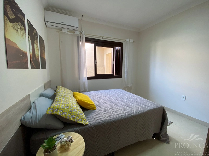 Casa em Atlatida Sul a uma quadra do mar.: 11ª foto da galeria de imagens do imóvel