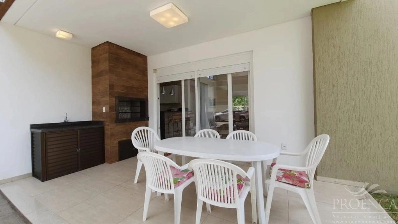 Casa e Sobrado em XANGRI-LÁ com 5 suítes e 300 m²: 31ª foto da galeria de imagens do imóvel
