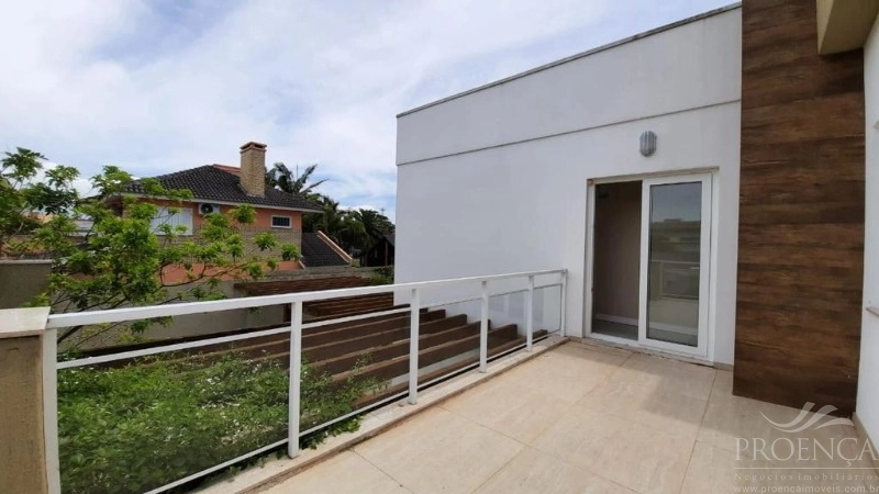 Casa e Sobrado em XANGRI-LÁ com 5 suítes e 300 m²: 27ª foto da galeria de imagens do imóvel