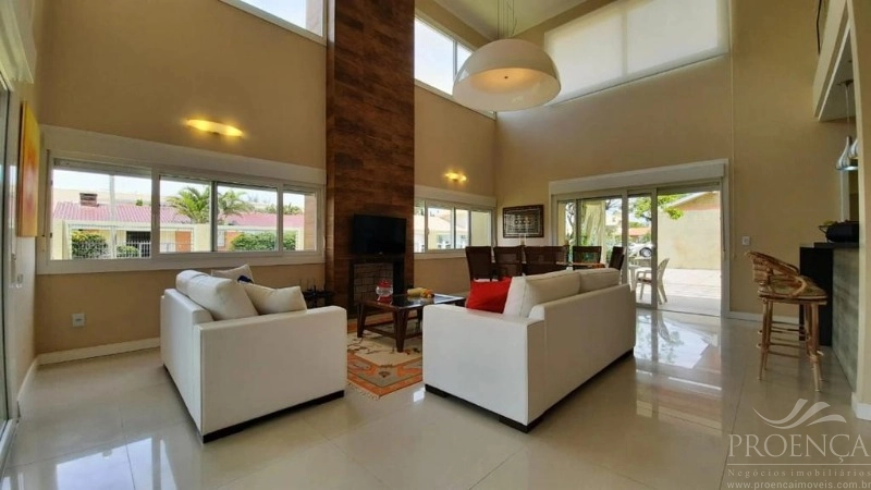 Casa e Sobrado em XANGRI-LÁ com 5 suítes e 300 m²: 8ª foto da galeria de imagens do imóvel