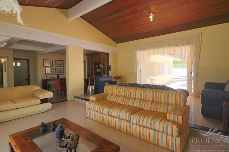 Casa em XANGRI-LÁ com 2 suítes e 259 m².: 9ª foto da galeria de imagens do imóvel