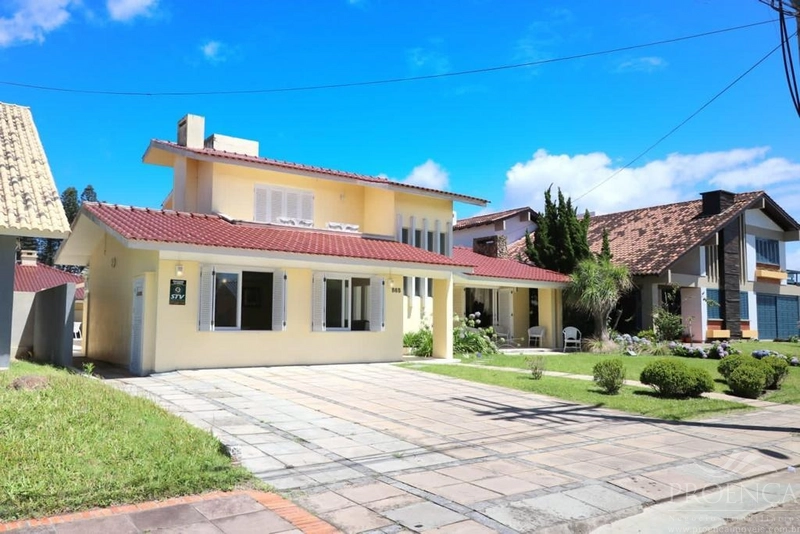 Casa em XANGRI-LÁ com 2 suítes e 259 m².: 1ª foto da galeria de imagens do imóvel