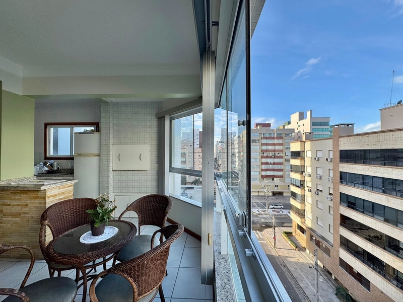 Apartamento 03 dormitórios em Capão da Canoa. Zona Nova.: 1ª foto da galeria de imagens do imóvel