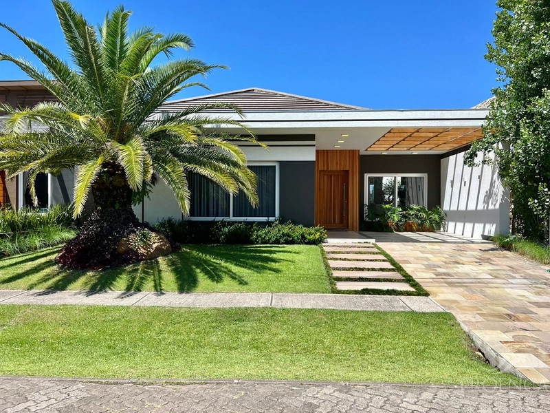 Casa térrea 04 suítes - Beira Lago - Cond Capão Ilhas - Capão da Canoa