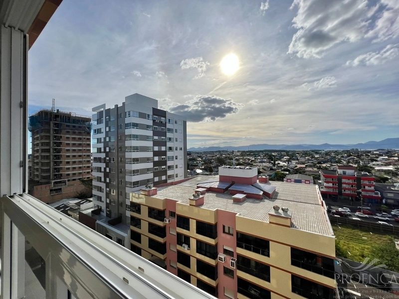 Apartamento 2 dormitórios junto a Praça Flávio Boianovski.: 8ª foto da galeria de imagens do imóvel