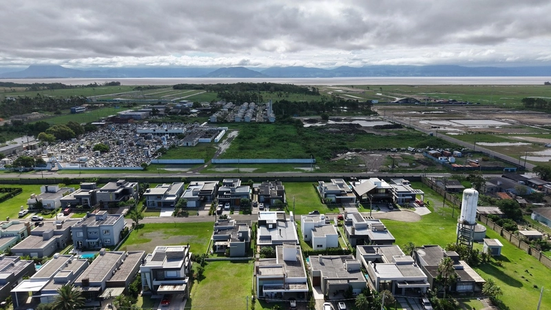 Casa térrea 04 suítes Condomínio Dubai Resort em Capão da Canoa: 30ª foto da galeria de imagens do imóvel