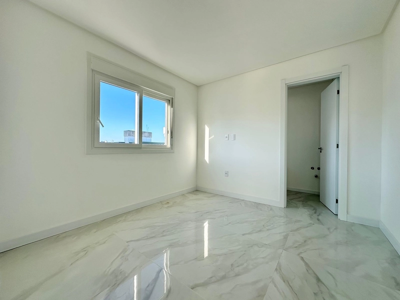 Apartamento de dois dormitórios sendo um suíte. centro/Capão da Canoa.: 13ª foto da galeria de imagens do imóvel