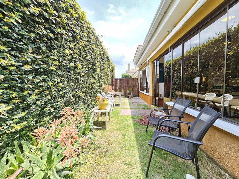 Sobrado em comdomínio á beira mar/Xangri-lá.: 3ª foto da galeria de imagens do imóvel