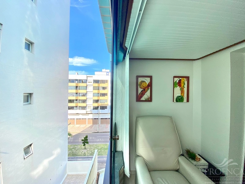 Apartamento de 02 dormitórios no centro de Capão da Canoa 50m da Praia: 6ª foto da galeria de imagens do imóvel
