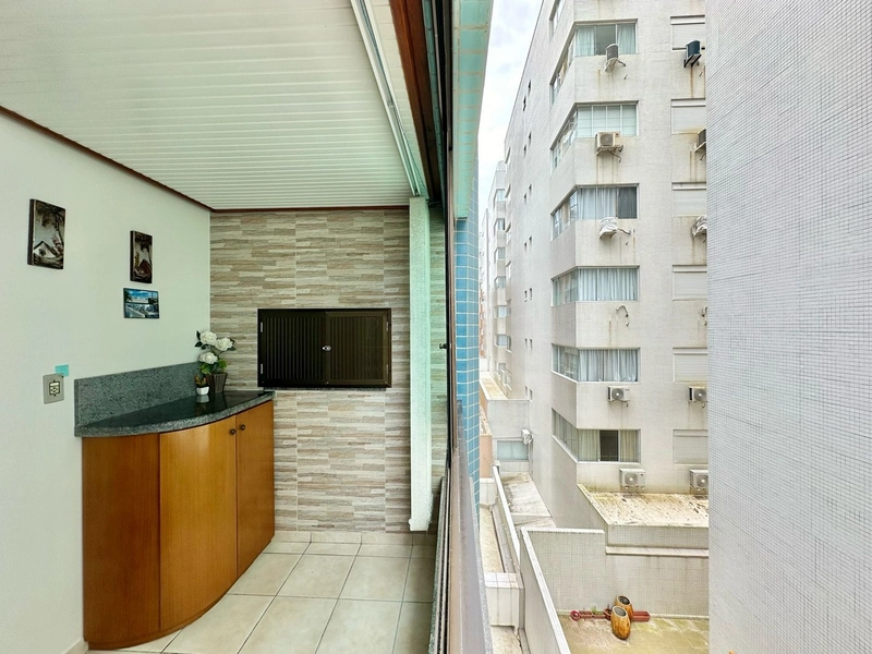 Apartamento de 02 dormitórios no centro de Capão da Canoa 50m da Praia: 16ª foto da galeria de imagens do imóvel