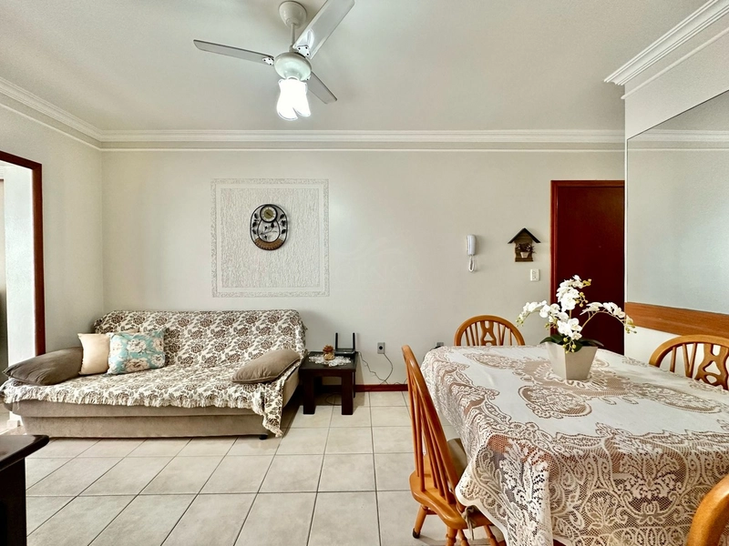 Apartamento de 02 dormitórios no centro de Capão da Canoa 50m da Praia: 22ª foto da galeria de imagens do imóvel