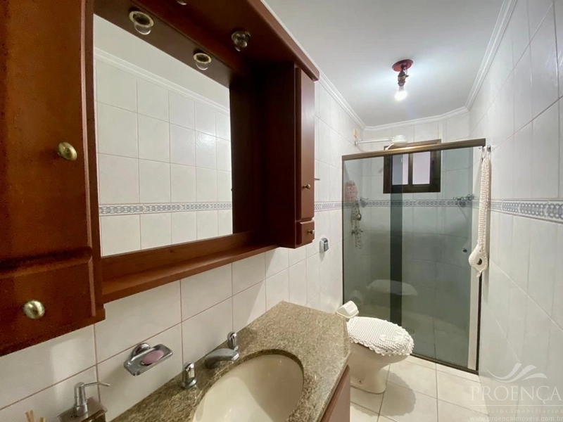 Apartamento de 02 dormitórios no centro de Capão da Canoa 50m da Praia: 8ª foto da galeria de imagens do imóvel
