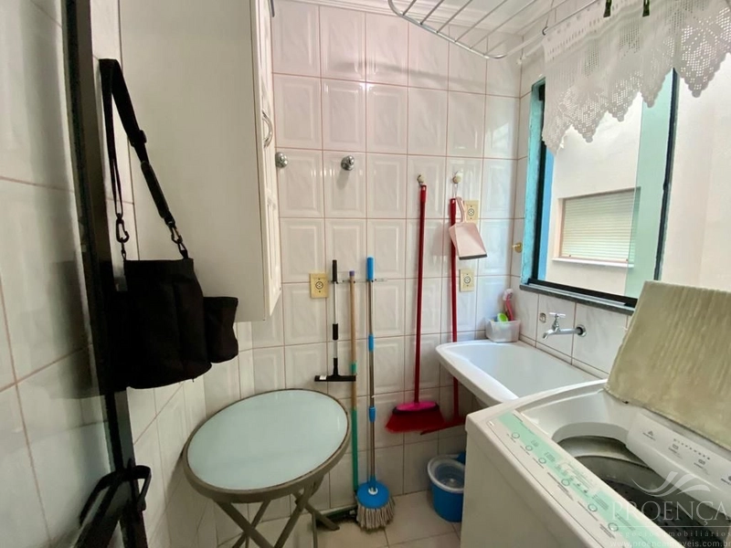 Apartamento de 02 dormitórios no centro de Capão da Canoa 50m da Praia: 12ª foto da galeria de imagens do imóvel