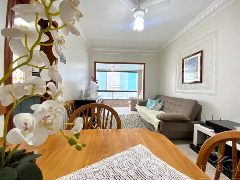 Apartamento de 02 dormitórios no centro de Capão da Canoa 50m da Praia: 2ª foto da galeria de imagens do imóvel