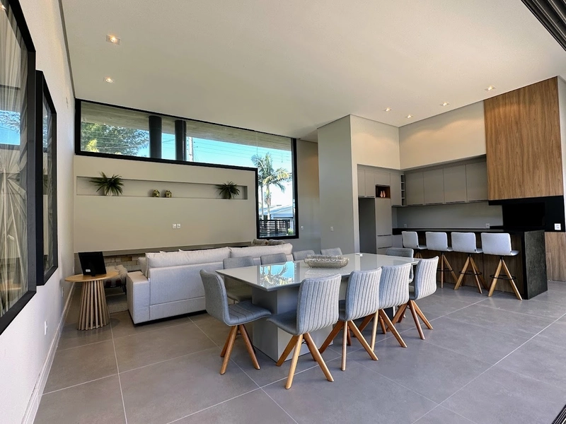 CASA EM ATLÂNTIDA COM 04 SUÍTES, ALTO PATRÃO.: 11ª foto da galeria de imagens do imóvel