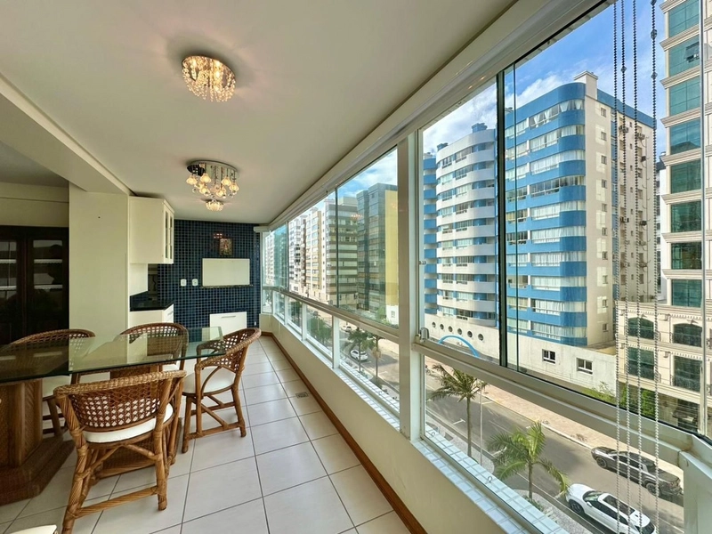 APARTAMENTO DE ESQUINA COM VISTA PARA O MAR!!!: 4ª foto da galeria de imagens do imóvel