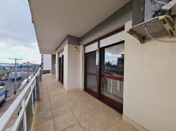 Apartamento de 02 dormitorios, frente, Centro de Capao da Canoa.: 15ª foto da galeria de imagens do imóvel