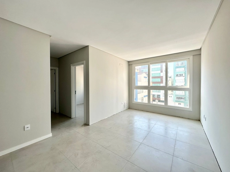 Apartamento 2 dormitórios junto a Praça Flávio Boianovski: 12ª foto da galeria de imagens do imóvel