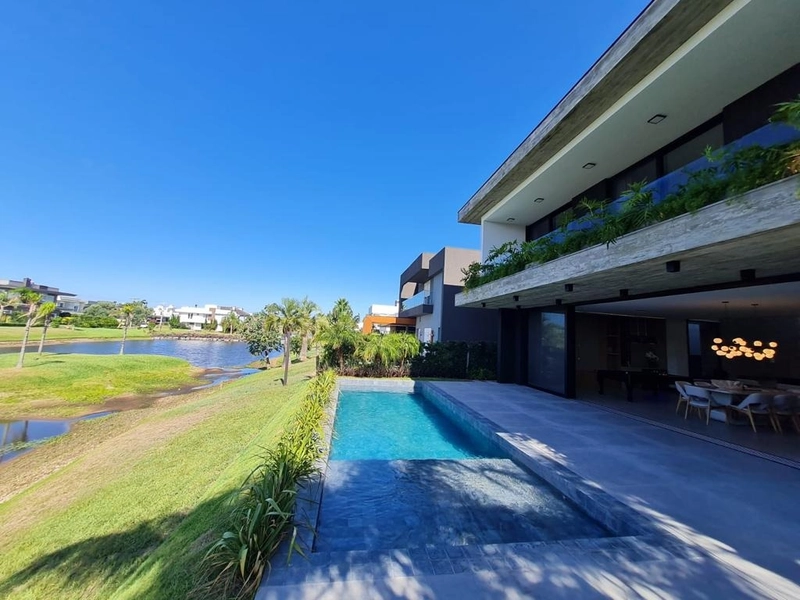 Casa a venda Condomínio fechado na praia de Atlântida 5 dormitórios!: 18ª foto da galeria de imagens do imóvel
