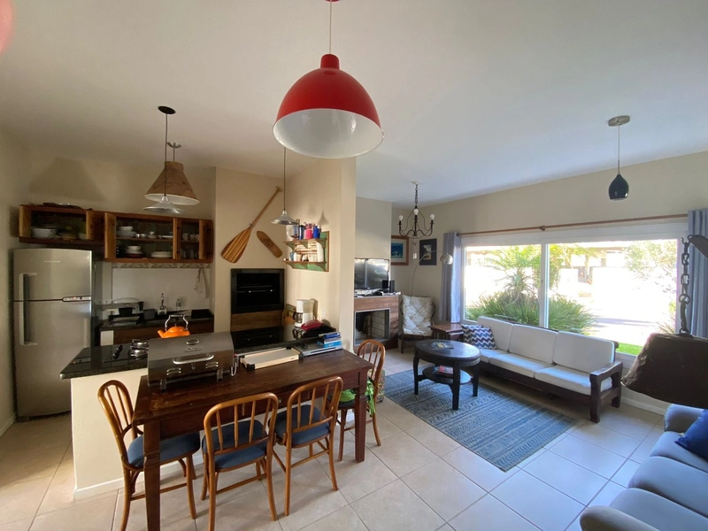 Casas à venda em Xangri-Lá, Condomínio Las Palmas.: 1ª foto da galeria de imagens do imóvel
