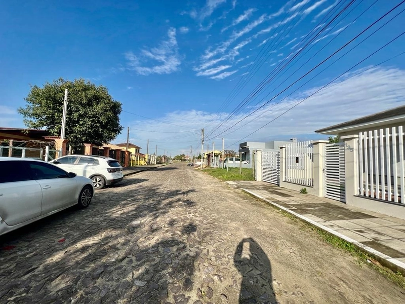 CASA TÉRREA TRÊS DORMITÓRIOS EM CAPÃO DA CANOA: 25ª foto da galeria de imagens do imóvel