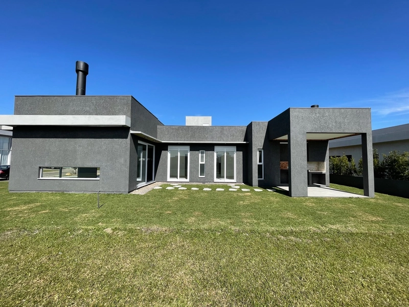 Casas à venda em CAPÃO DA CANOA, Condomínio Dubai Resort.: 21ª foto da galeria de imagens do imóvel