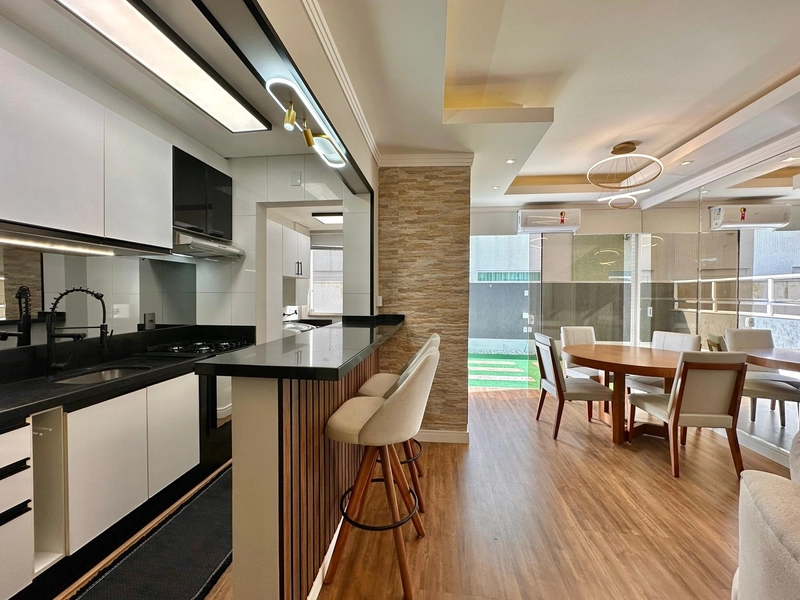 Apartamento 2 dormitórios Frente a Praça em Capão da Canoa: 5ª foto da galeria de imagens do imóvel