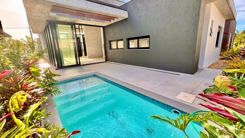 Casa térrea 04 suítes - Condomínio Dubai Resort - Capão da Canoa