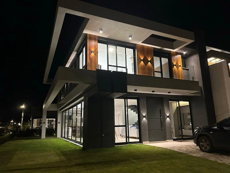 Casas à venda em Xangri-Lá, Condomínio Blue Centro: 3ª foto da galeria de imagens do imóvel