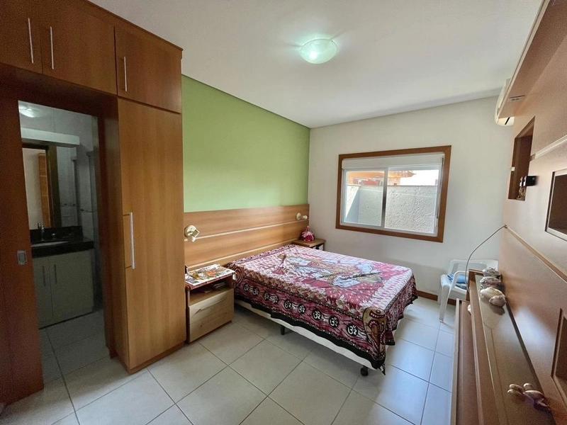 Apartamento com 02 dormitórios no centro de Capão da Canoa.: 15ª foto da galeria de imagens do imóvel