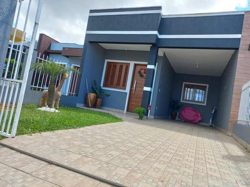 Casa bem localizada na Av. Principal! - Nova Guarani - Capão da canoa: 3ª foto da galeria de imagens do imóvel