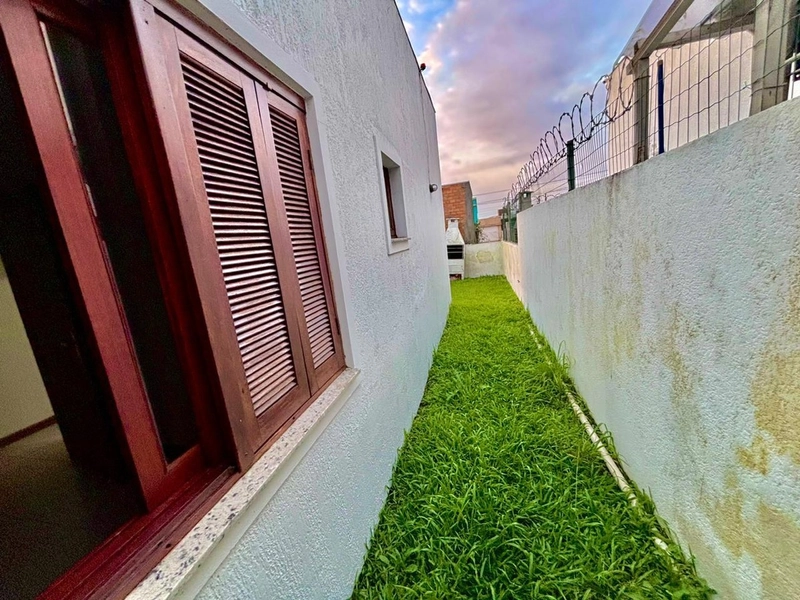 Casa bem localizada na Av. Principal! - Nova Guarani - Capão da canoa: 16ª foto da galeria de imagens do imóvel