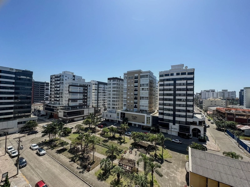Apartamento 2 dormitórios frente a Praça Tiaraju em Capão da Canoa: 5ª foto da galeria de imagens do imóvel