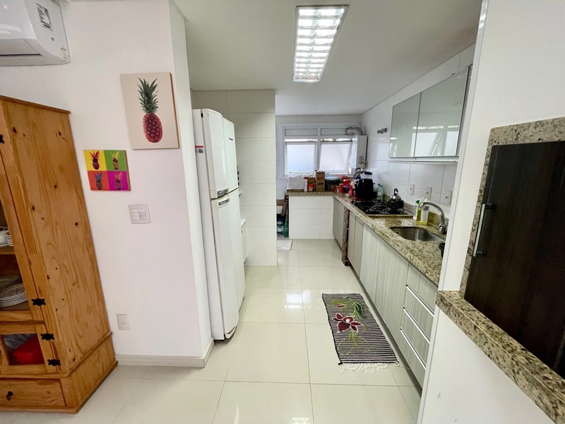 Casa em condomínio fechado a beira mar no centro de Atlântida: 13ª foto da galeria de imagens do imóvel