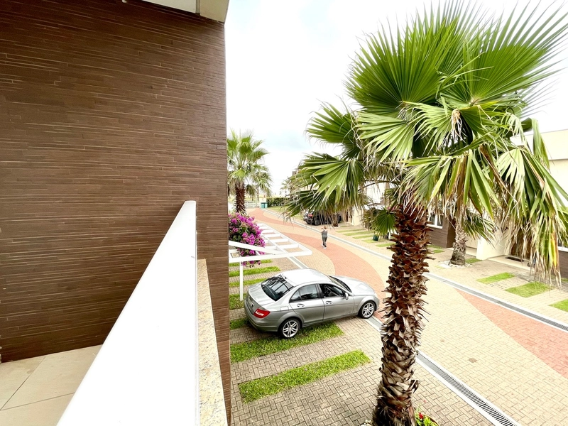 Casa em condomínio fechado a beira mar no centro de Atlântida: 23ª foto da galeria de imagens do imóvel