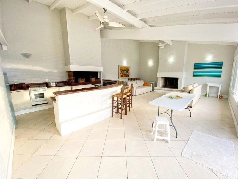 Casa 04 dormitórios com piscina em Atlântida/Xangri-lá!!: 24ª foto da galeria de imagens do imóvel