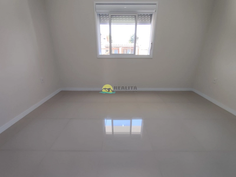 Casa Nova com Fino Acabamento: 35ª foto da galeria de imagens do imóvel