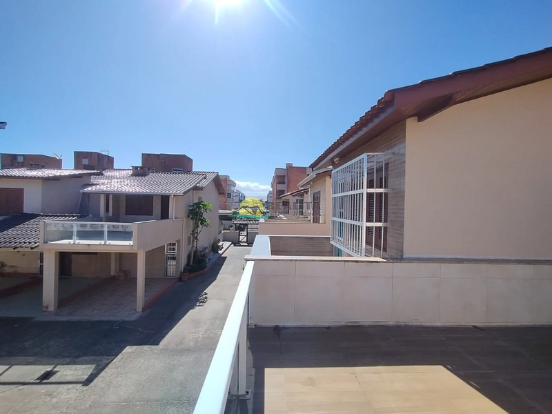 : 27ª foto da galeria de imagens do imóvel