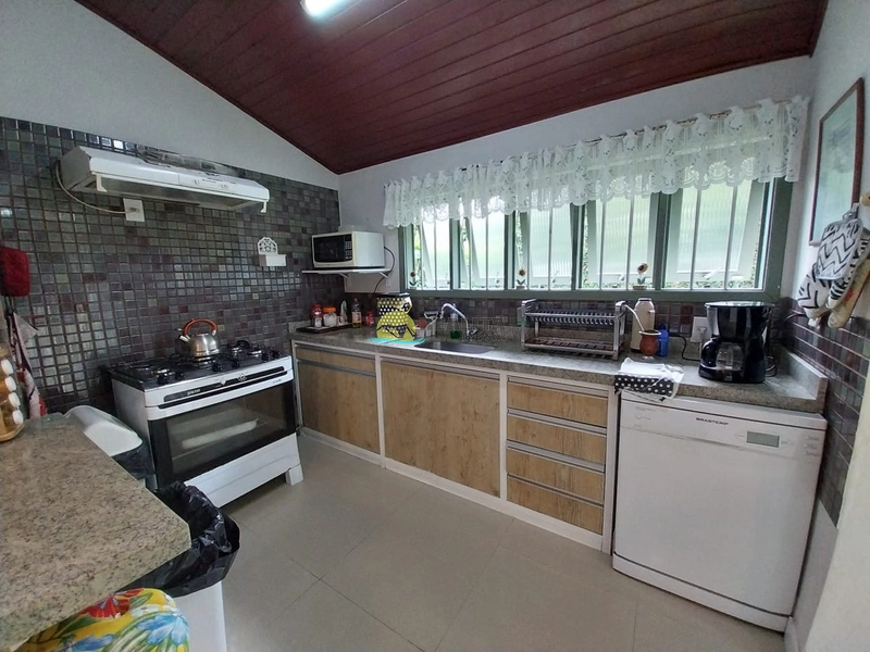 CASA A 100 METROS DO MAR!!: 15ª foto da galeria de imagens do imóvel