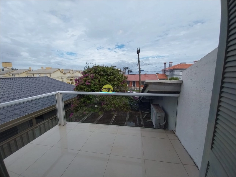 CASA A 100 METROS DO MAR!!: 24ª foto da galeria de imagens do imóvel