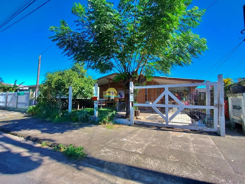 CASA PRÓXIMO AO POSTO DE SAÚDE: 2ª foto da galeria de imagens do imóvel