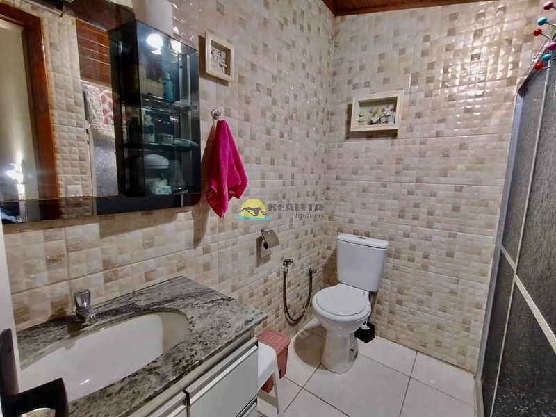 CASA AMPLA DE ESQUINA!!: 32ª foto da galeria de imagens do imóvel