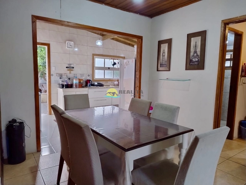 CASA AMPLA DE ESQUINA!!: 21ª foto da galeria de imagens do imóvel