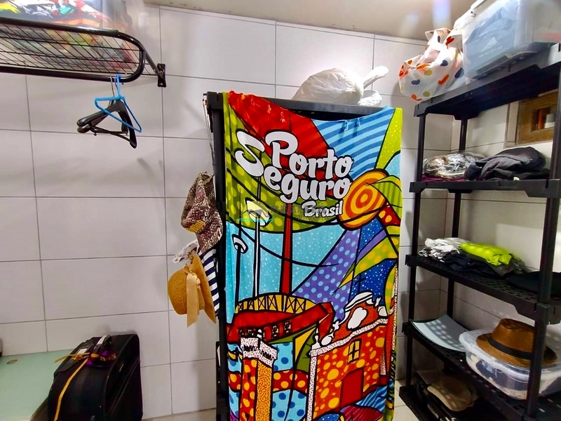 CASA AMPLA DE ESQUINA!!: 31ª foto da galeria de imagens do imóvel