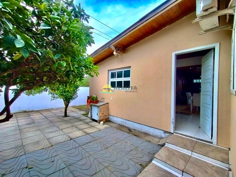 CASA AMPLA DE ESQUINA!!: 37ª foto da galeria de imagens do imóvel