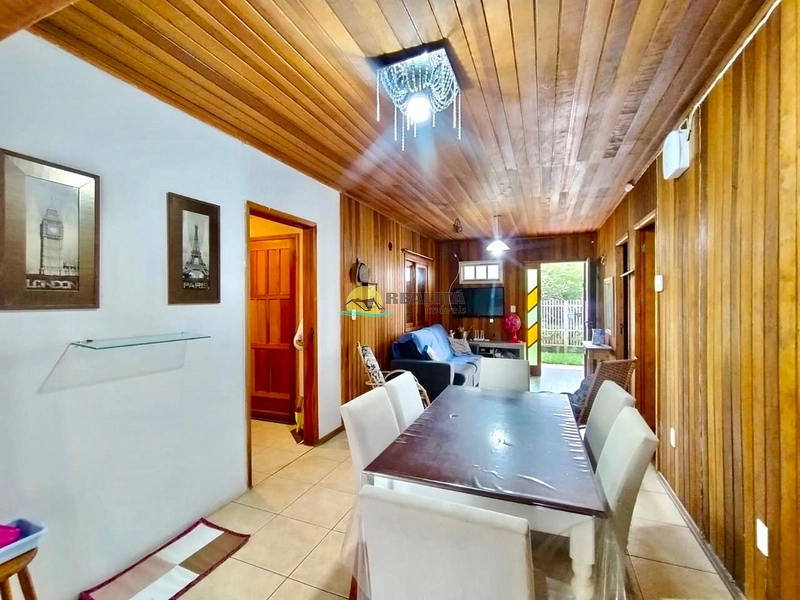 CASA AMPLA DE ESQUINA!!: 18ª foto da galeria de imagens do imóvel