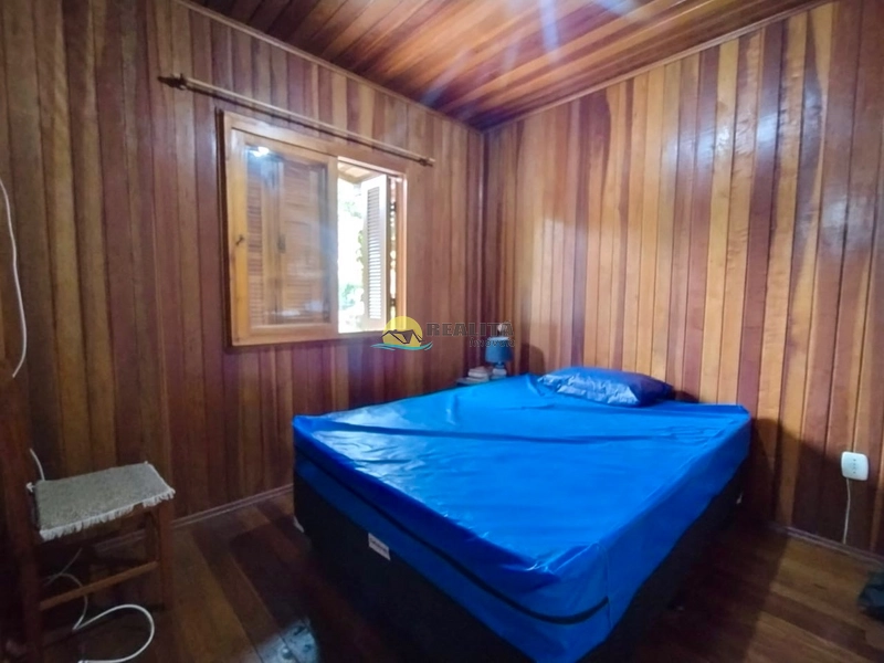 CASA AMPLA DE ESQUINA!!: 26ª foto da galeria de imagens do imóvel