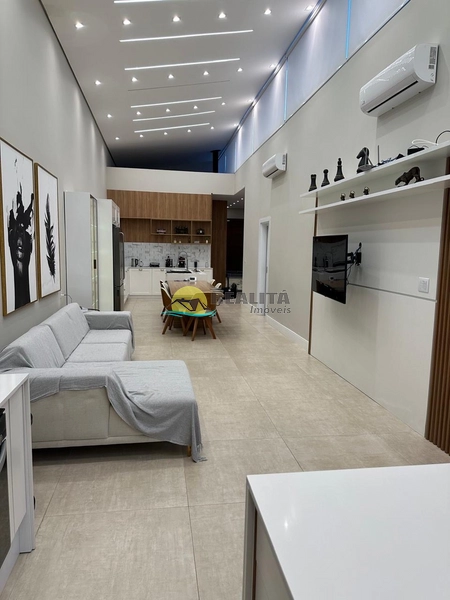 Casa nova totalmente automatizada , a poucos metros do mar!!: 2ª foto da galeria de imagens do imóvel