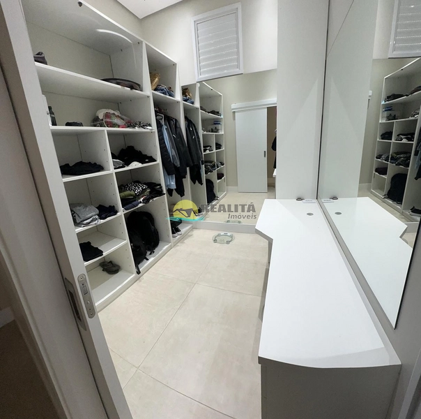 Casa nova totalmente automatizada , a poucos metros do mar!!: 9ª foto da galeria de imagens do imóvel